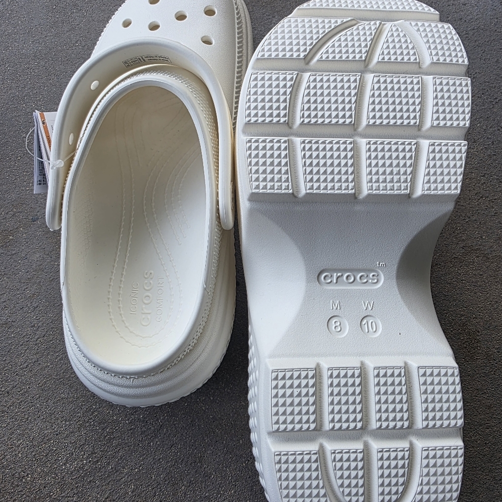 NWT Crocs Stomp Platform Clogs - Picture 7 of 7